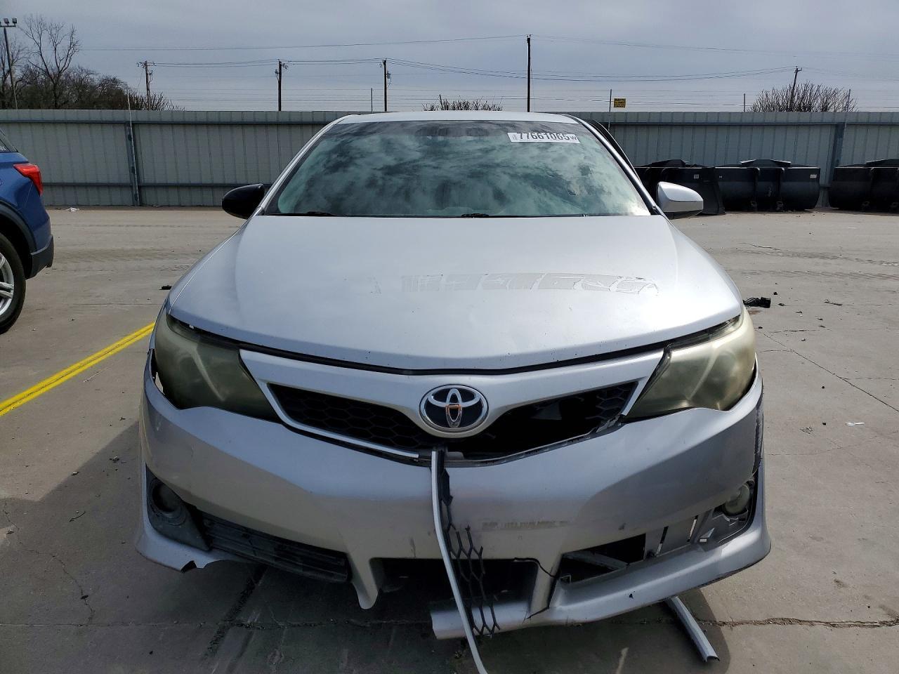 2013 Toyota Camry L - Фото 5