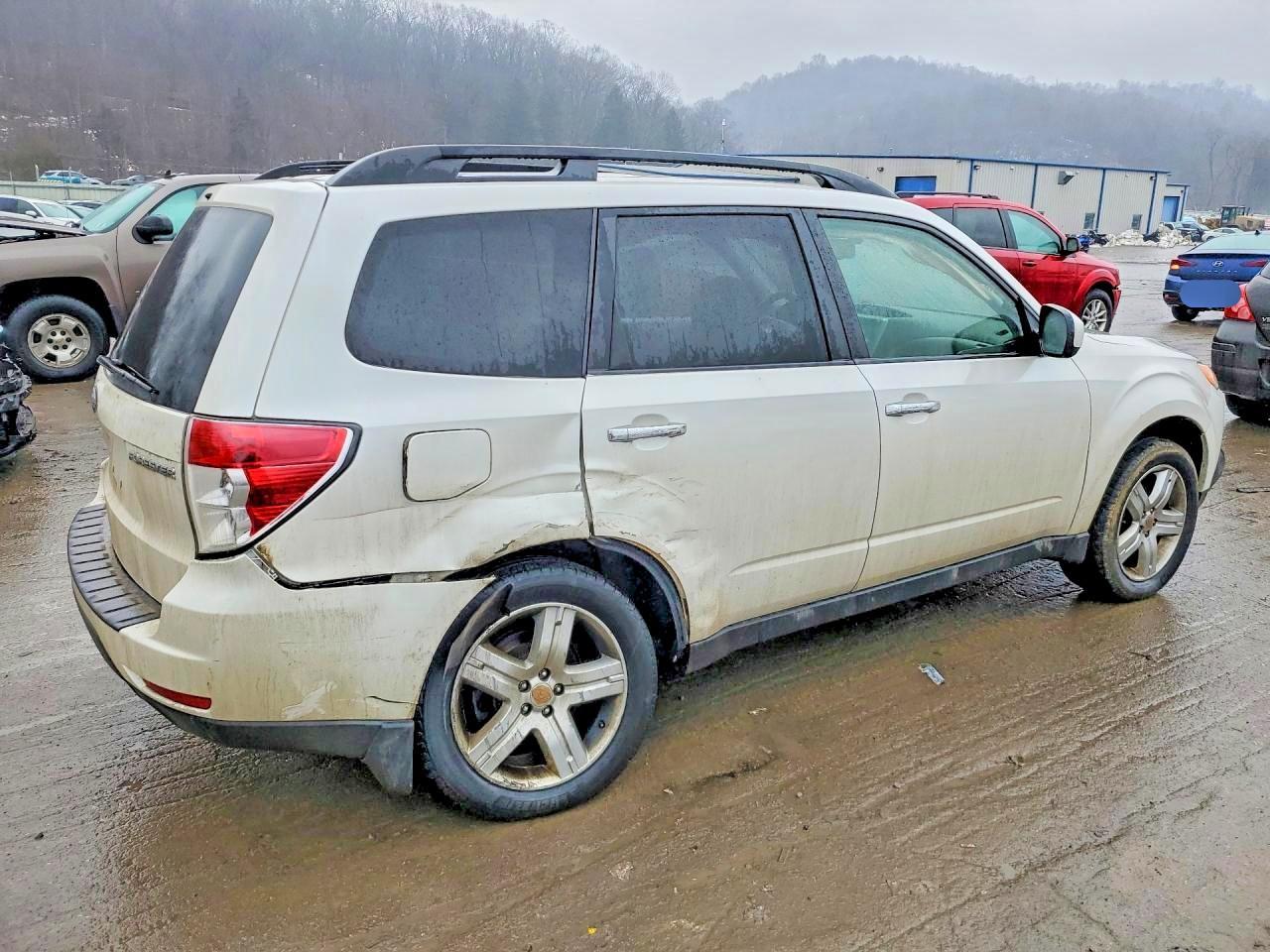 2010 Subaru Forester 2.5X Premium - Image 3