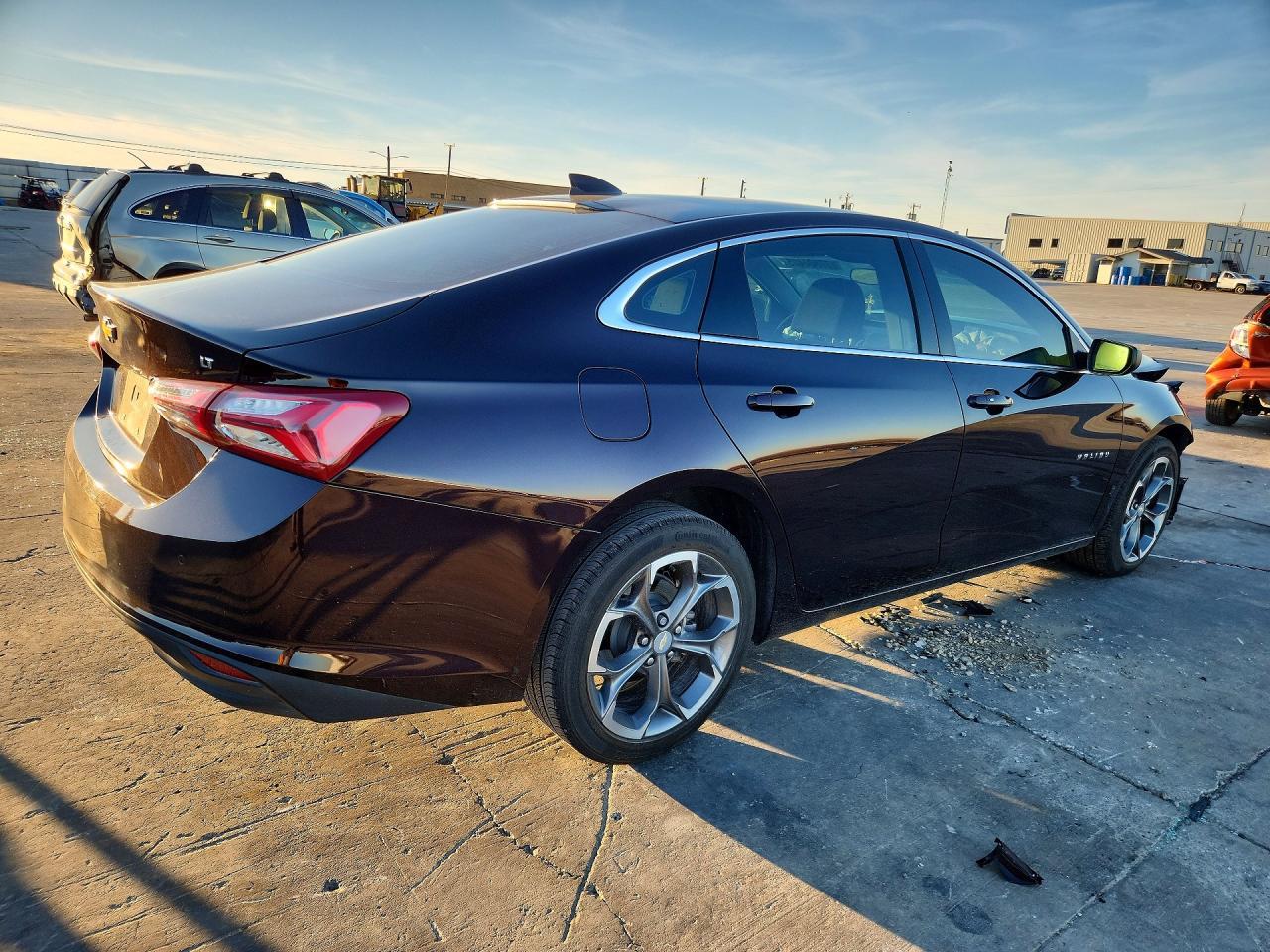 2020 Chevrolet Malibu Lt - Image 3