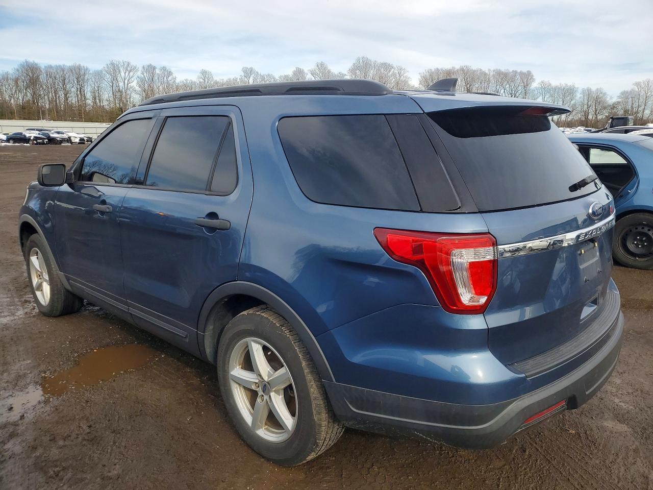 2018 Ford Explorer - Image 2