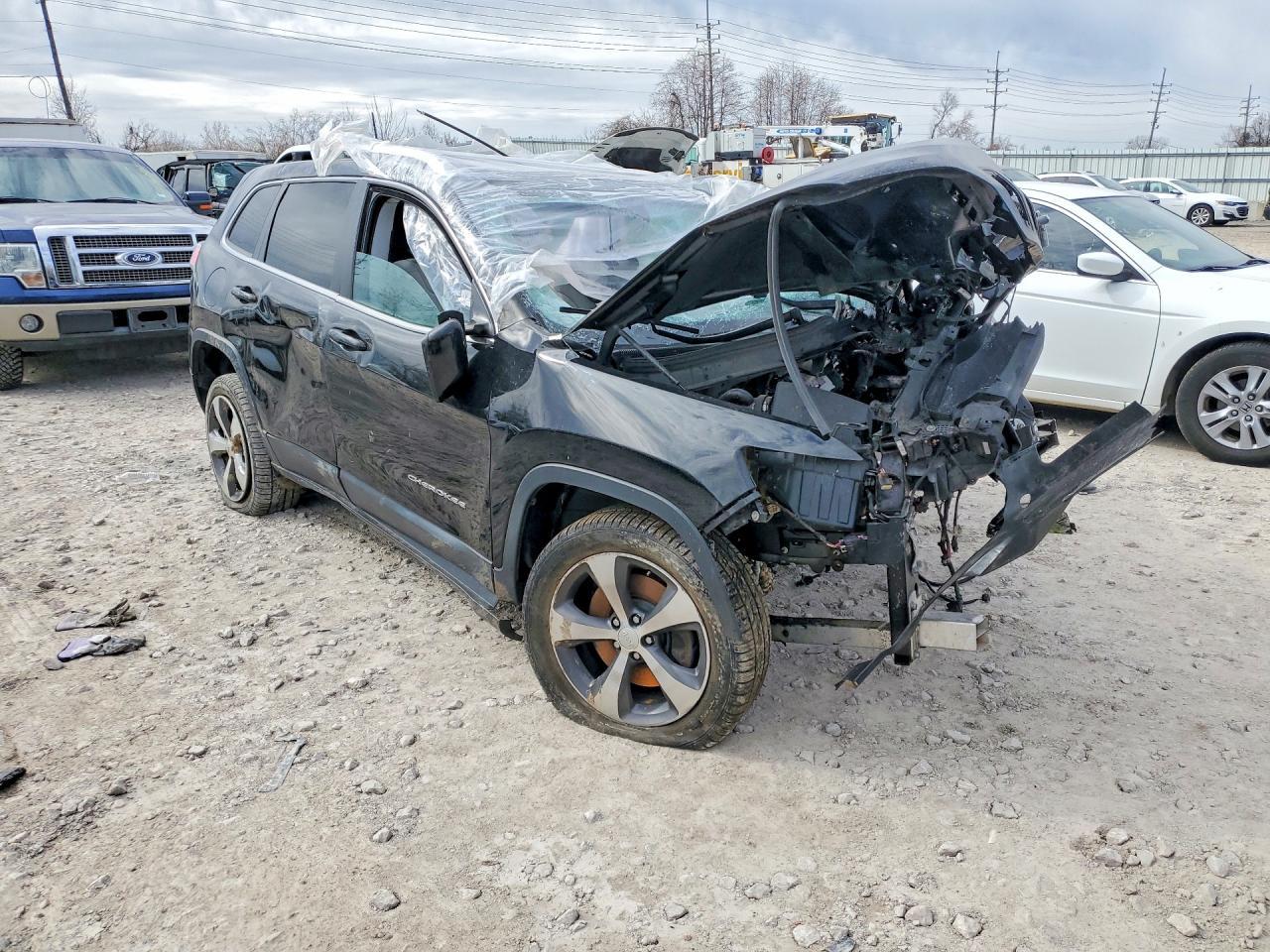 2019 Jeep Cherokee Limited - Image 4