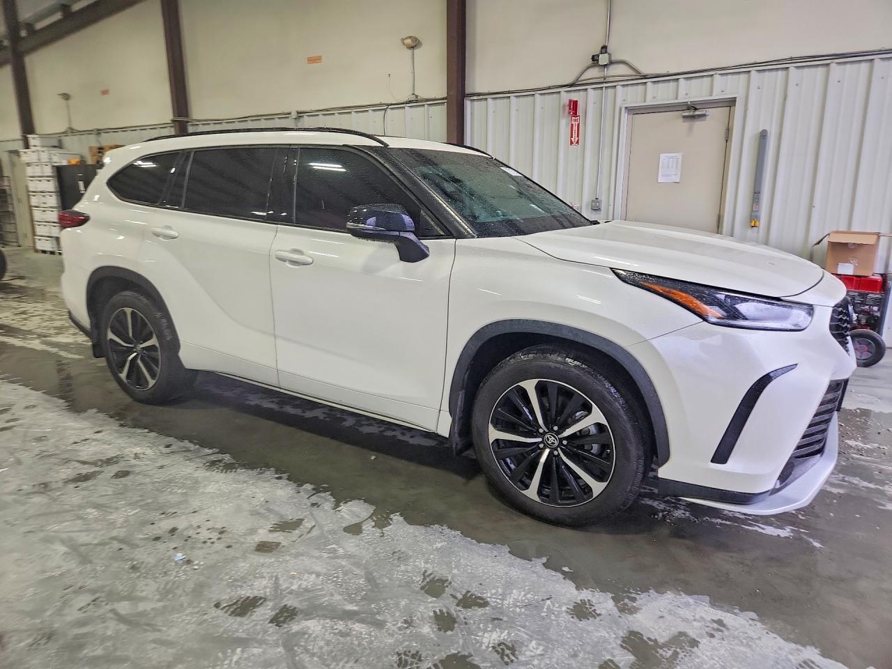 2021 Toyota Highlander Xse - Фото 4