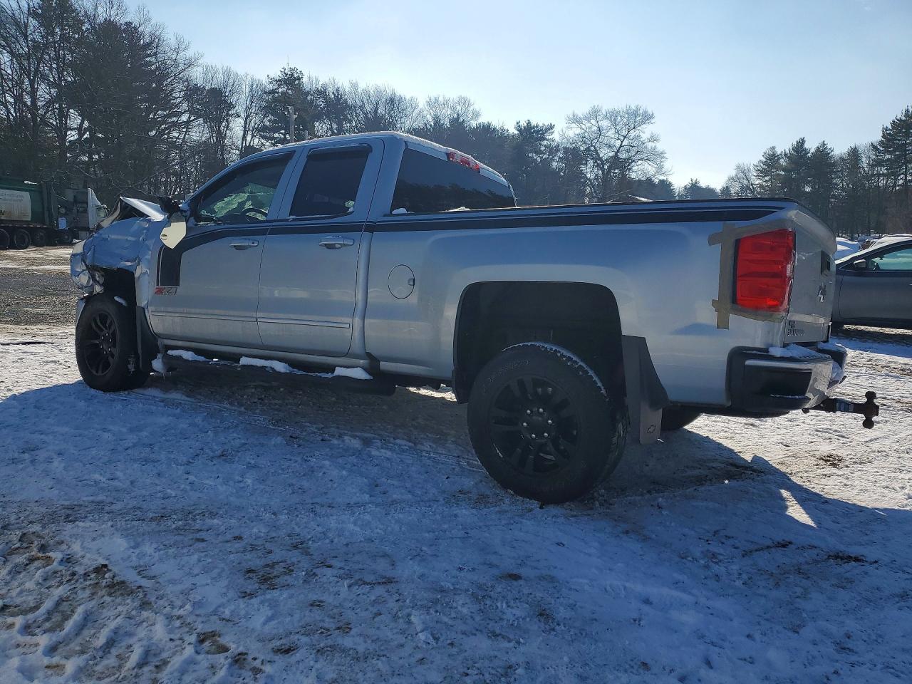 2017 Chevrolet Silverado K1500 Lt - Фото 2