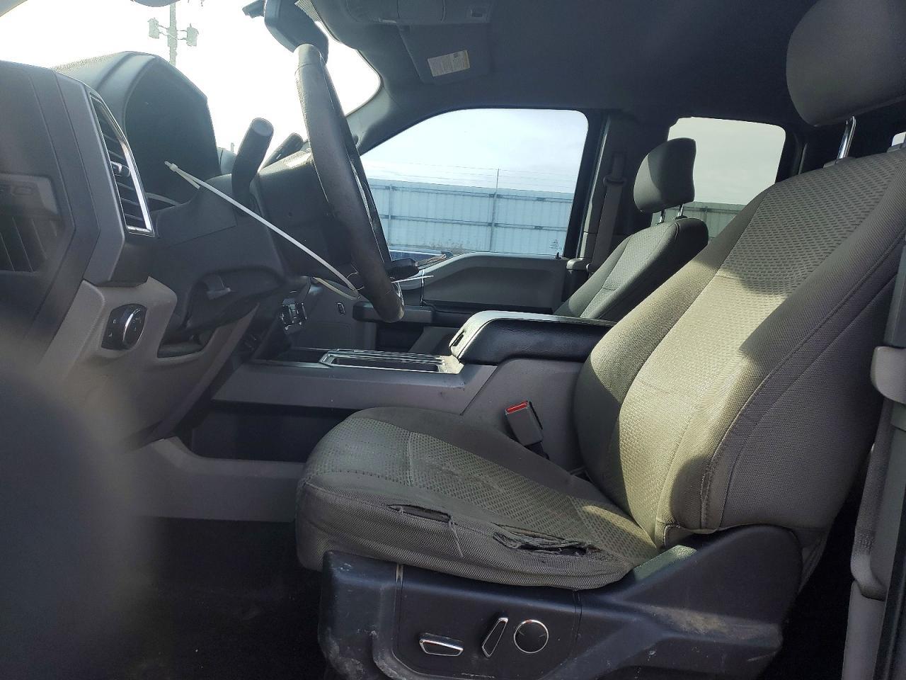 2015 Ford F150 Super Cab - Image 7