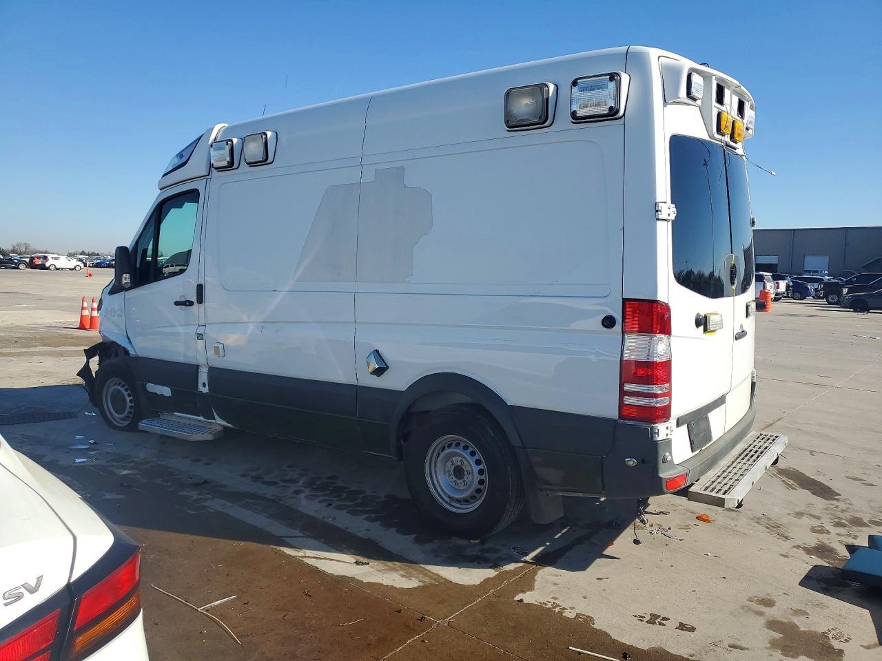 2018 Benz Sprinter Cargo 2500 - Фото 2
