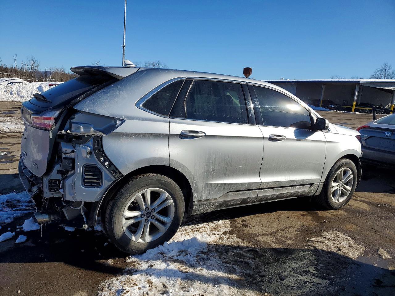2020 Ford Edge Sel - Фото 3