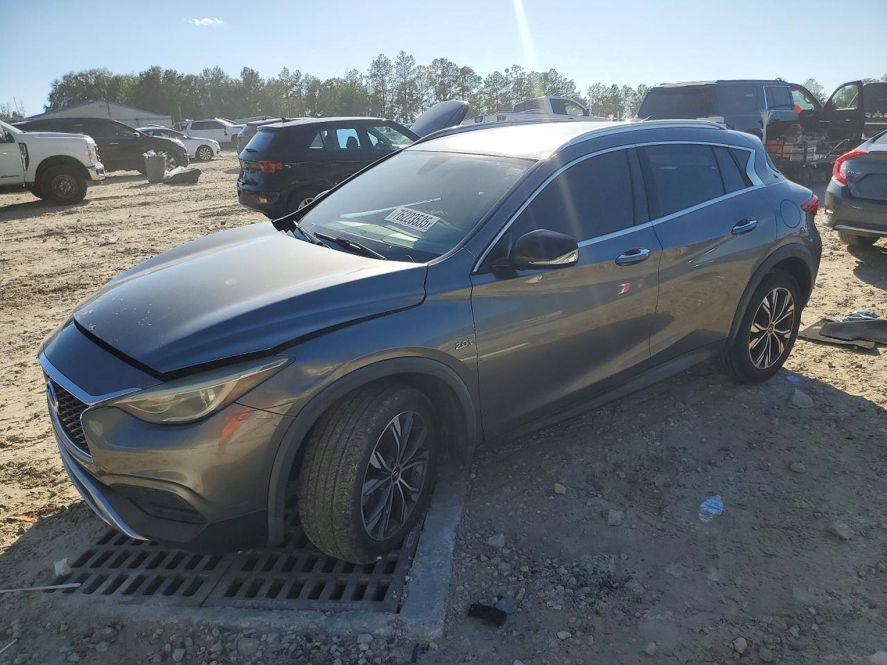 2018 Infiniti Qx30 Base