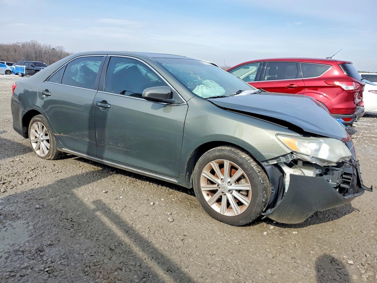 2013 Toyt Camry Se Xle - Фото 4