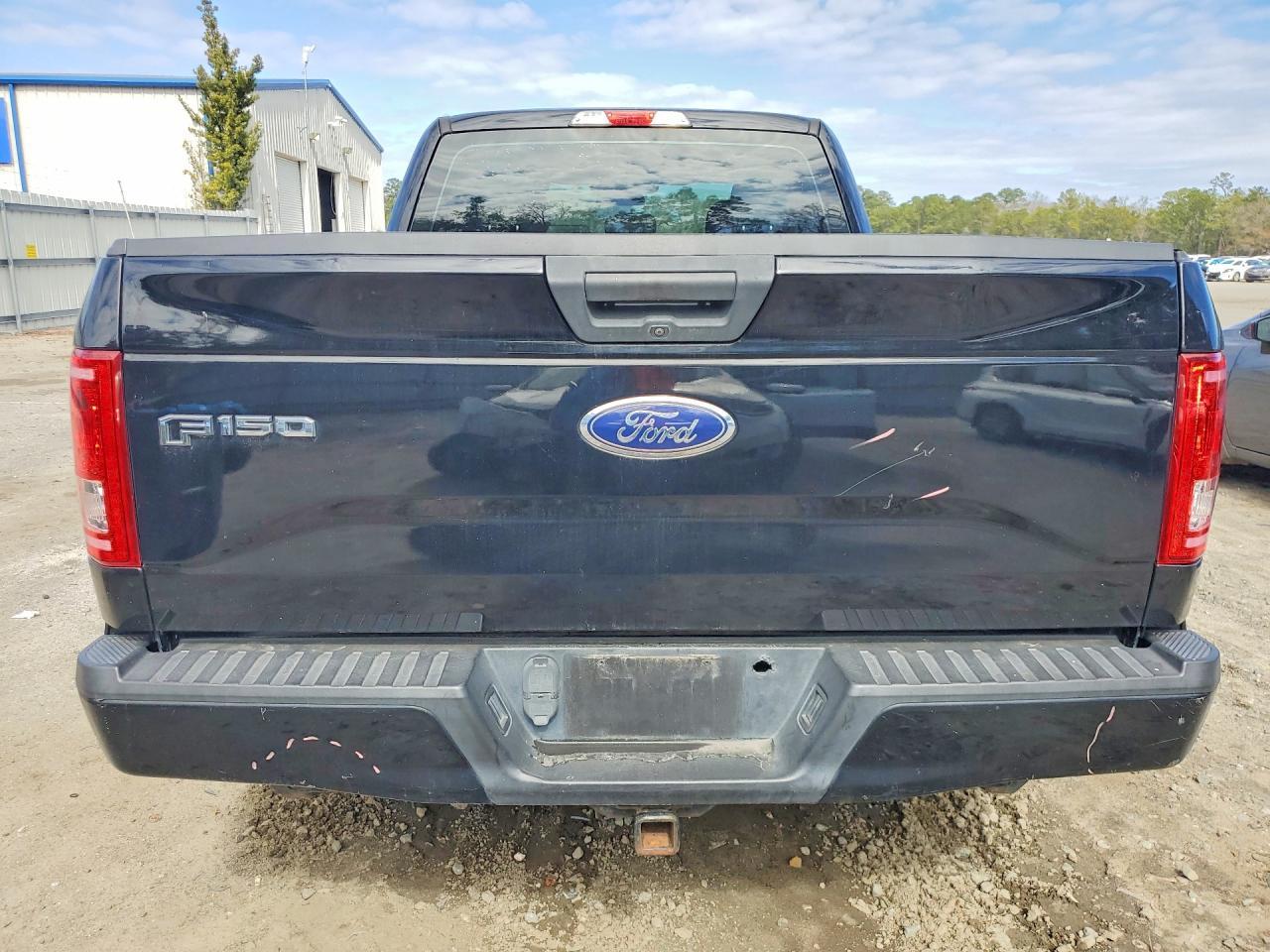 2016 Ford F150 Super Cab - Фото 6
