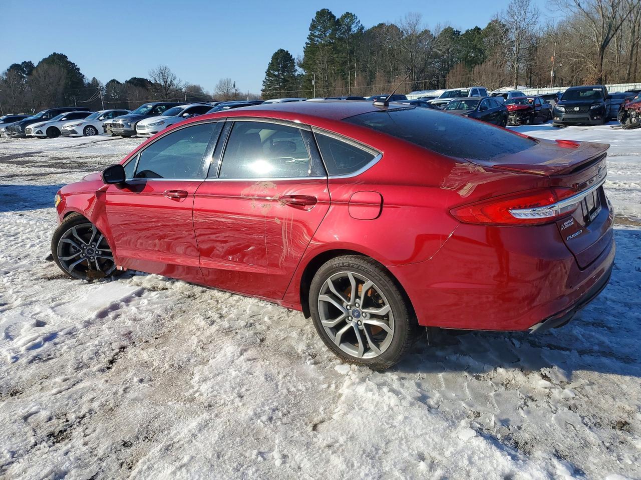 2017 Ford Fusion - Фото 2