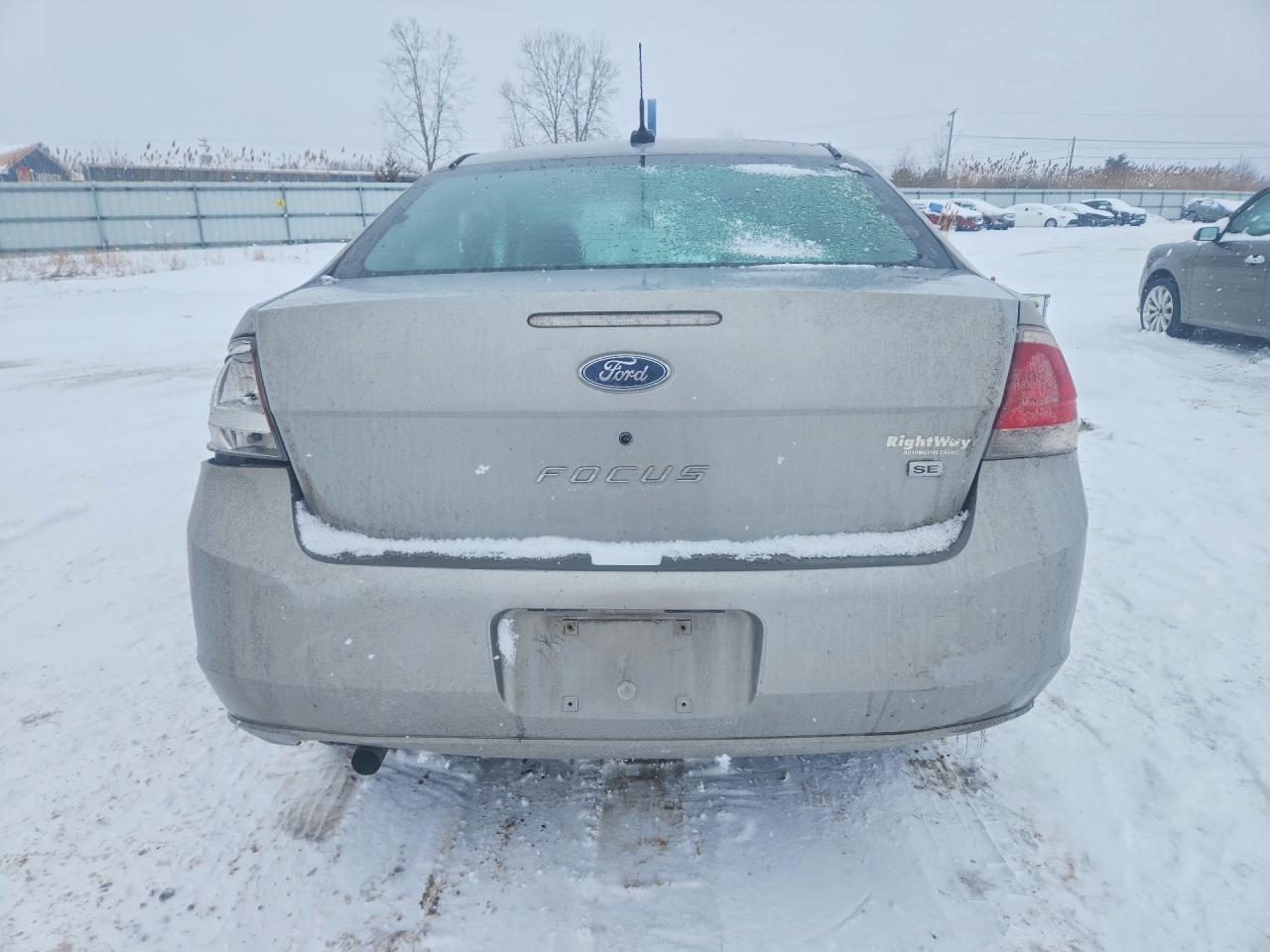 2008 Ford Focus Se - Фото 6