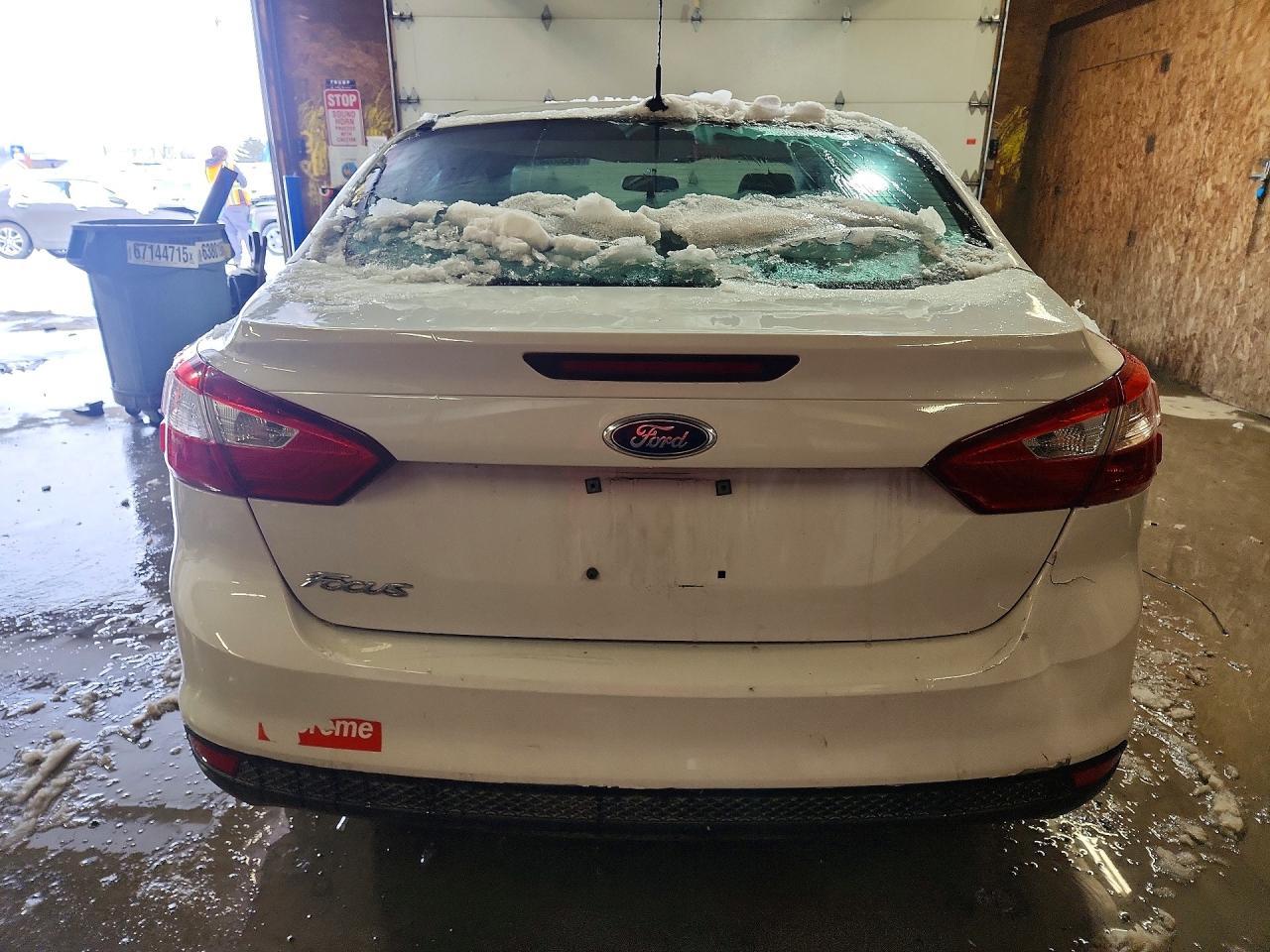 2014 Ford Focus S - Image 6