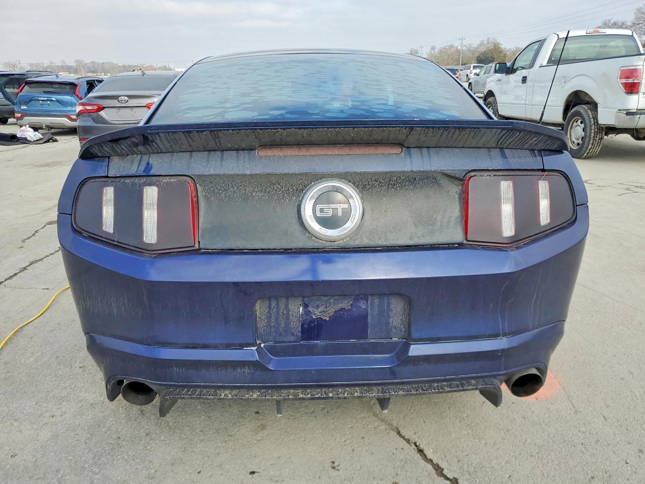 2010 Ford Mustang Gt - Image 6