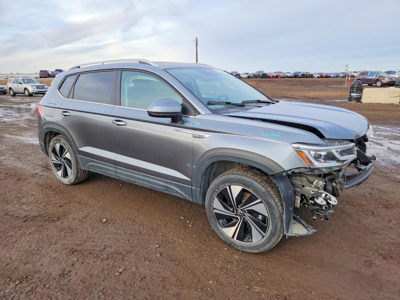 2024 Volkswagen Taos Sel - Image 4