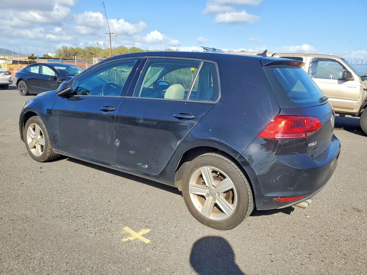 2015 Volkswagen Golf Tdi - Image 2
