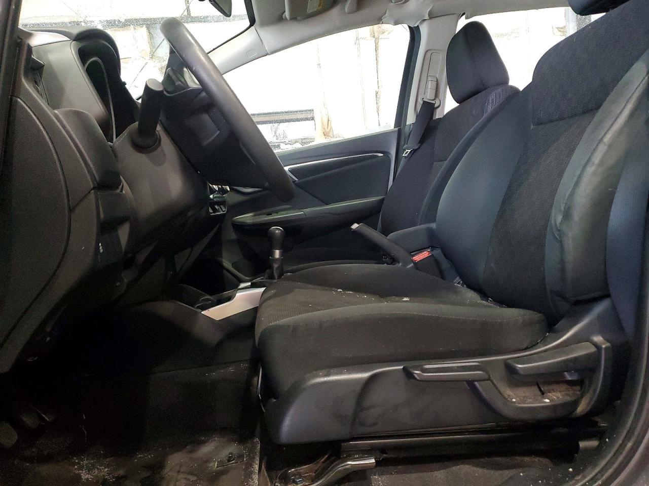 2017 Honda Fit Lx - Image 7