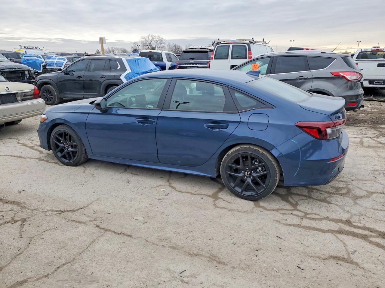 2026 Honda Civic Sport - Фото 2