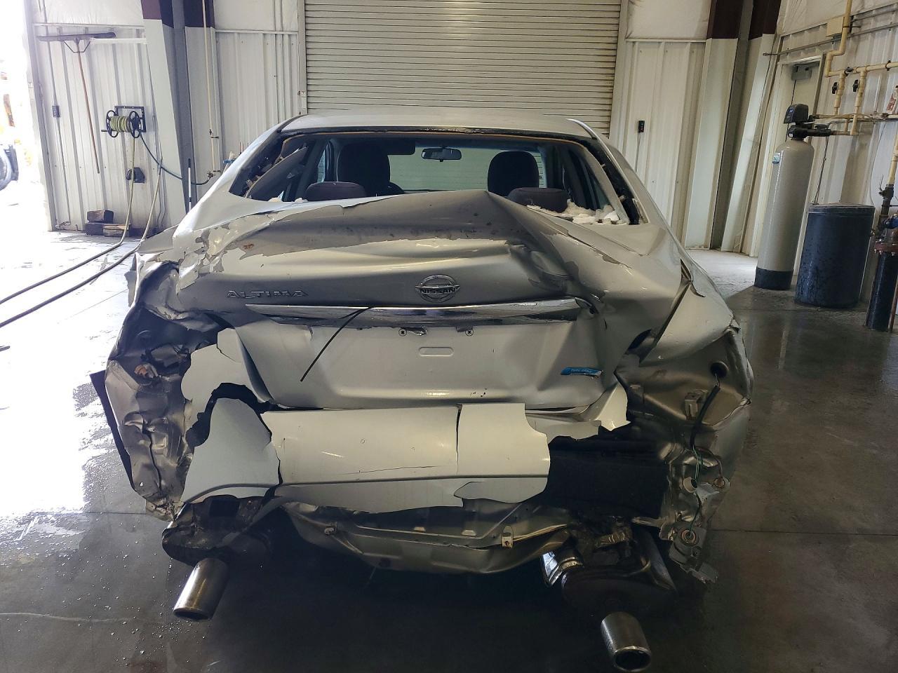 2014 Nissan Altima 2.5 - Image 6