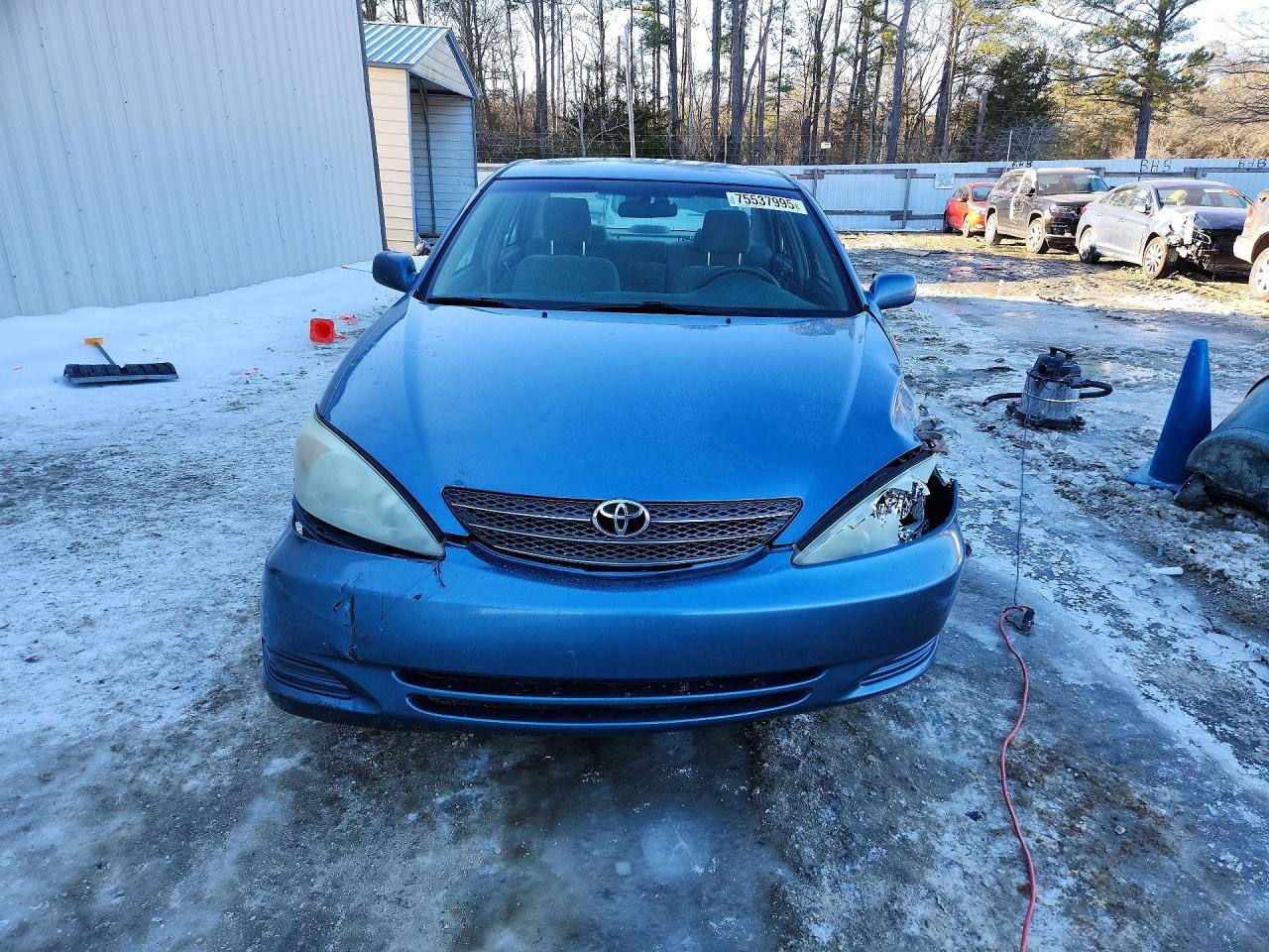 2004 Toyota Camry Le - Фото 5