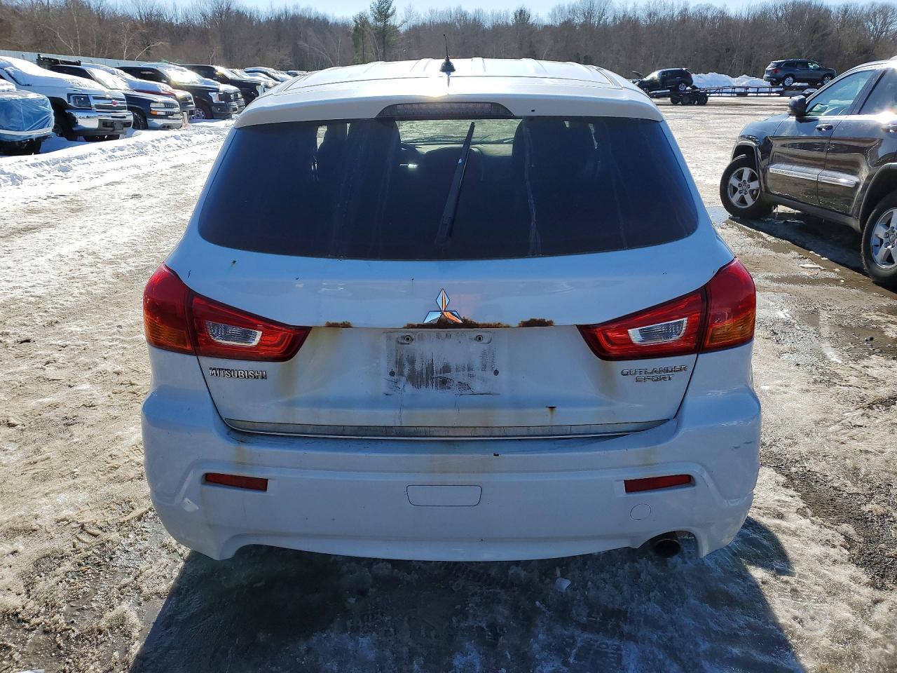 2011 Mitsubishi Outlander Sport Se - Фото 6