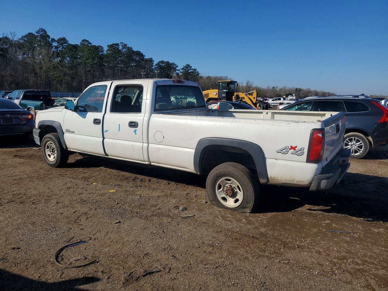 2006 Chevrolet Silverado K2500 Heavy Duty - Image 2