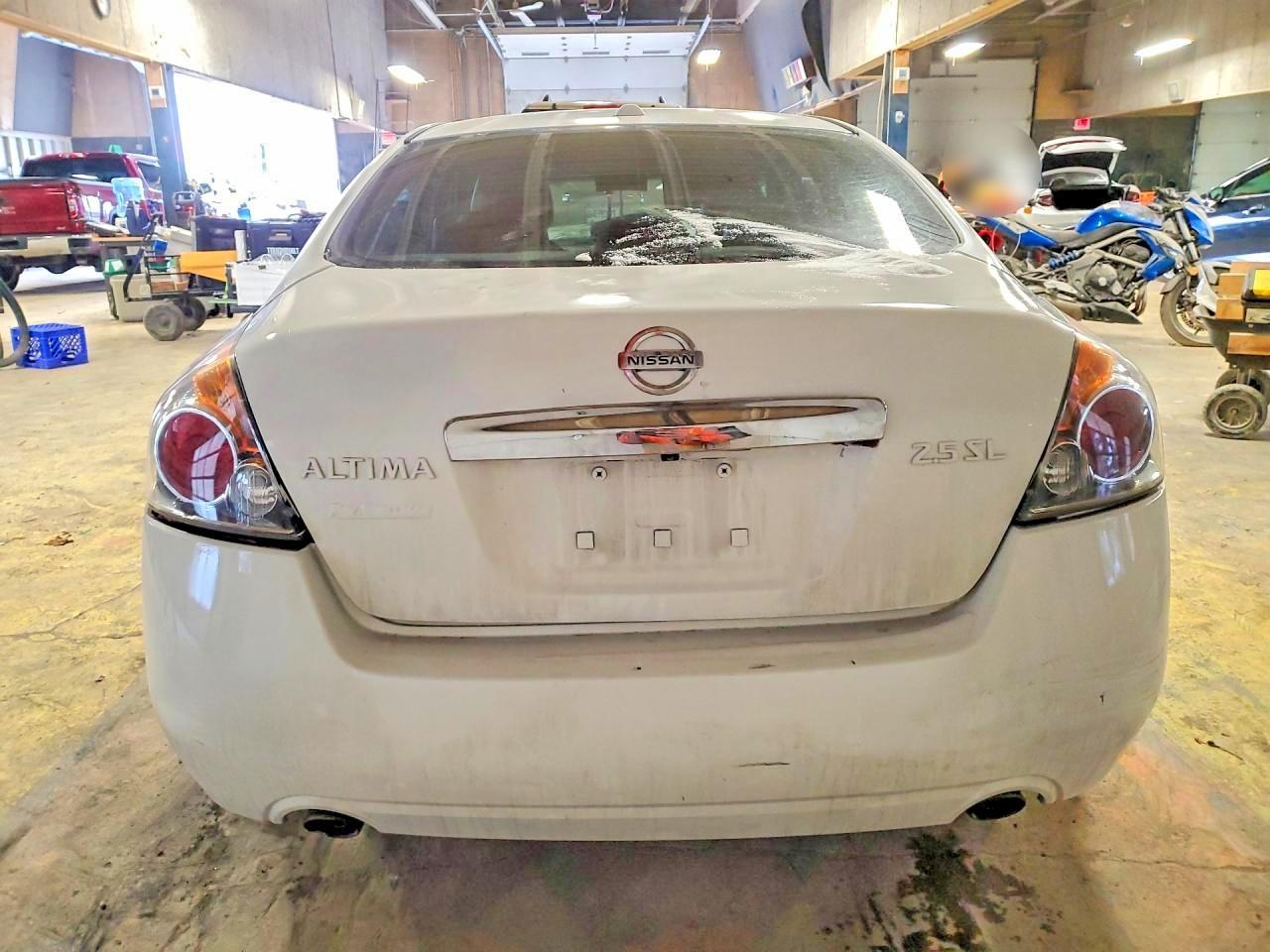 2010 Nissan Altima 2.5 - Image 6