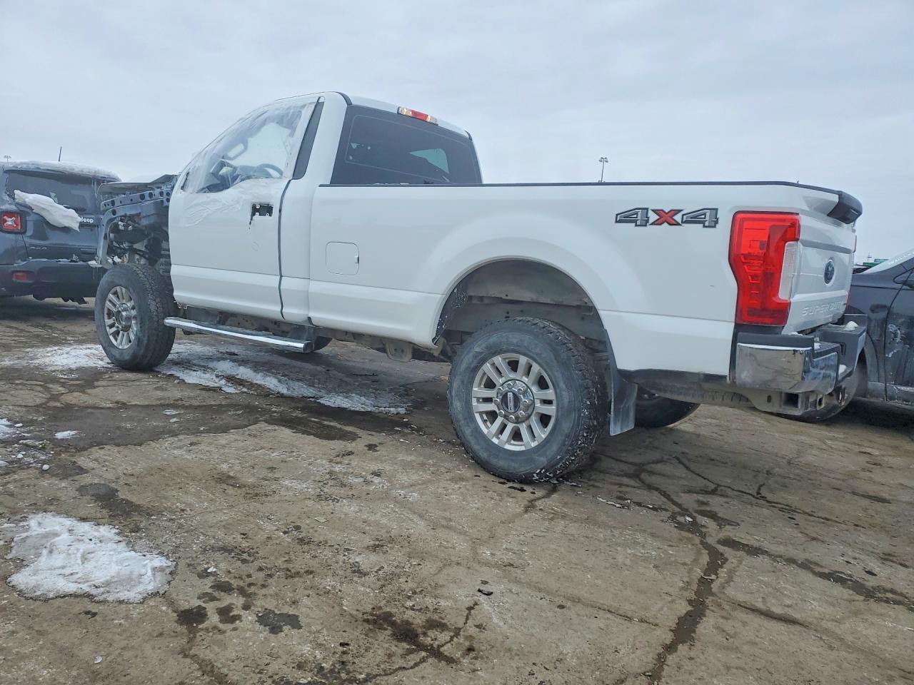 2017 Ford F250 Super Duty - Image 2