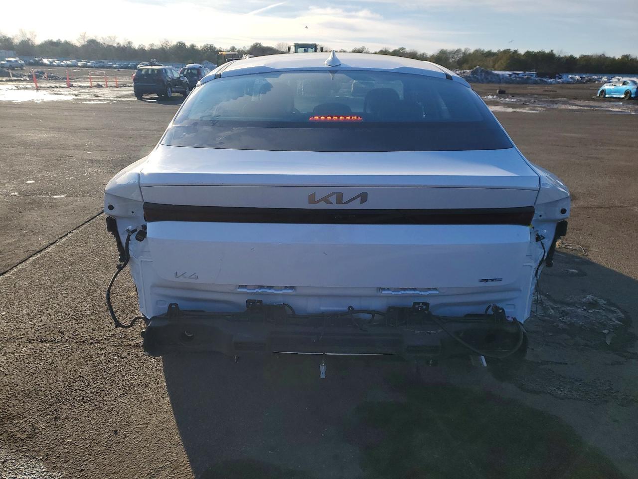 2025 Kia K4 Gt Line - Фото 6