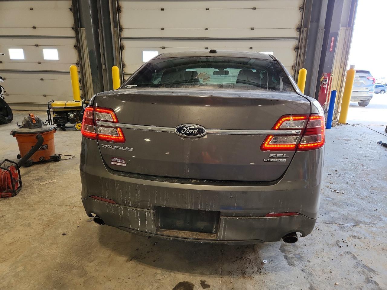 2013 Ford Taurus Sel - Фото 6