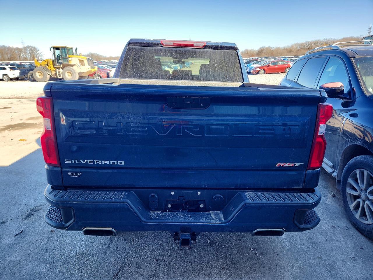 2020 Chevrolet Silverado K1500 Rst - Фото 6