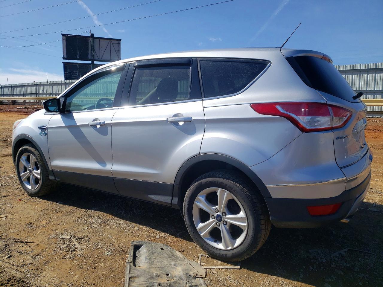 2015 Ford Escape - Фото 2