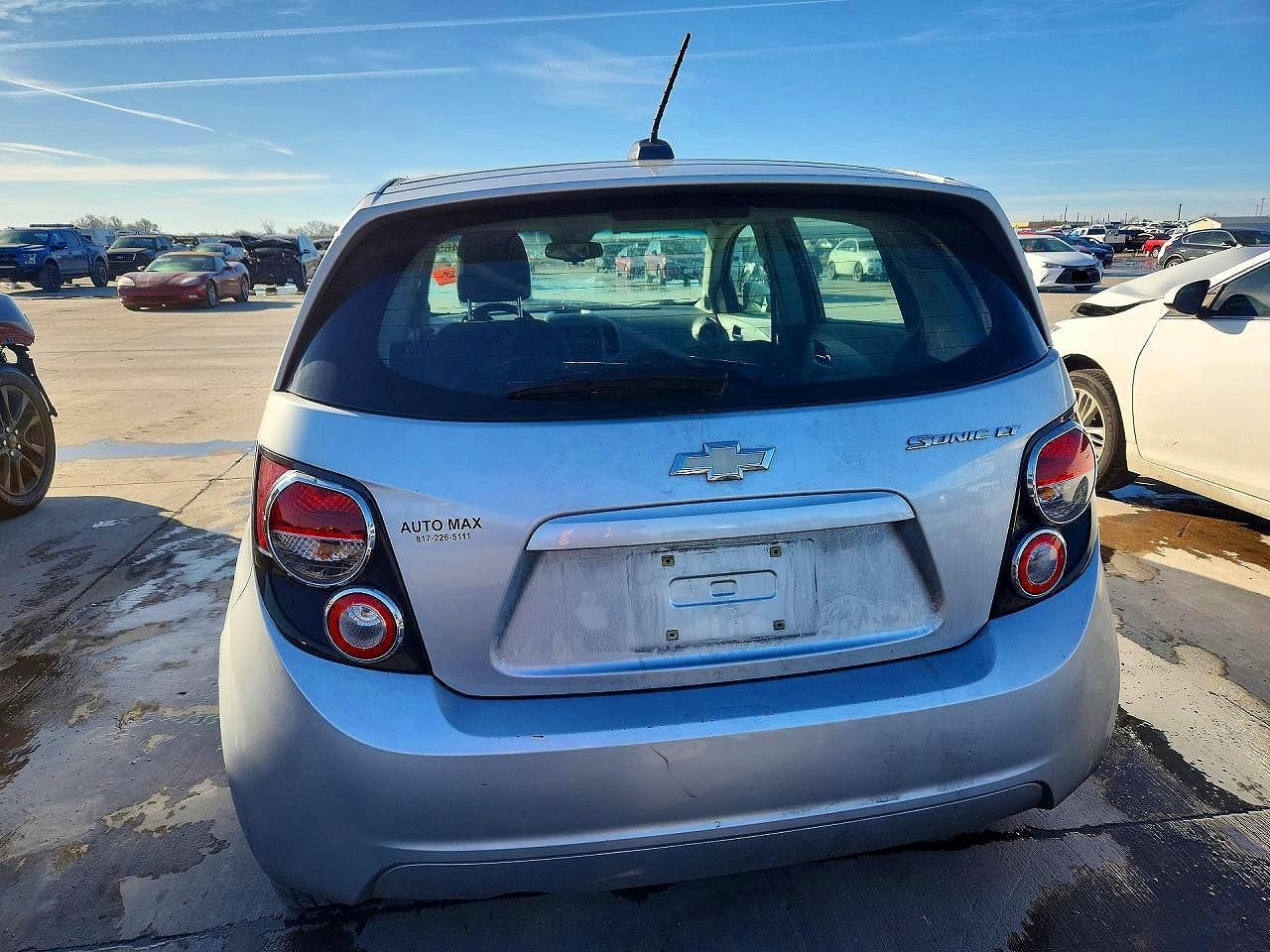 2016 Chevrolet Sonic Lt - Фото 6