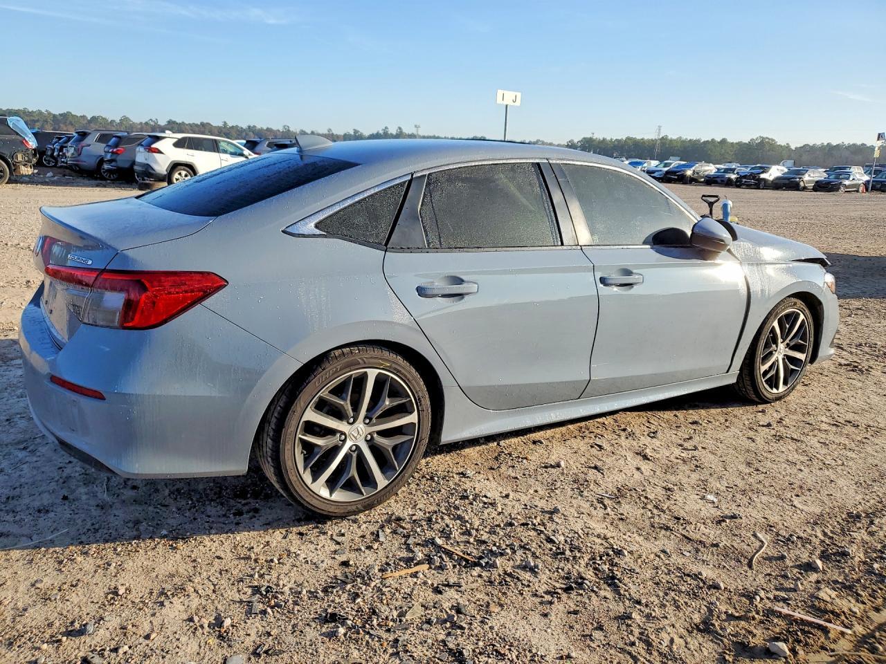 2022 Honda Civic Touring - Фото 3