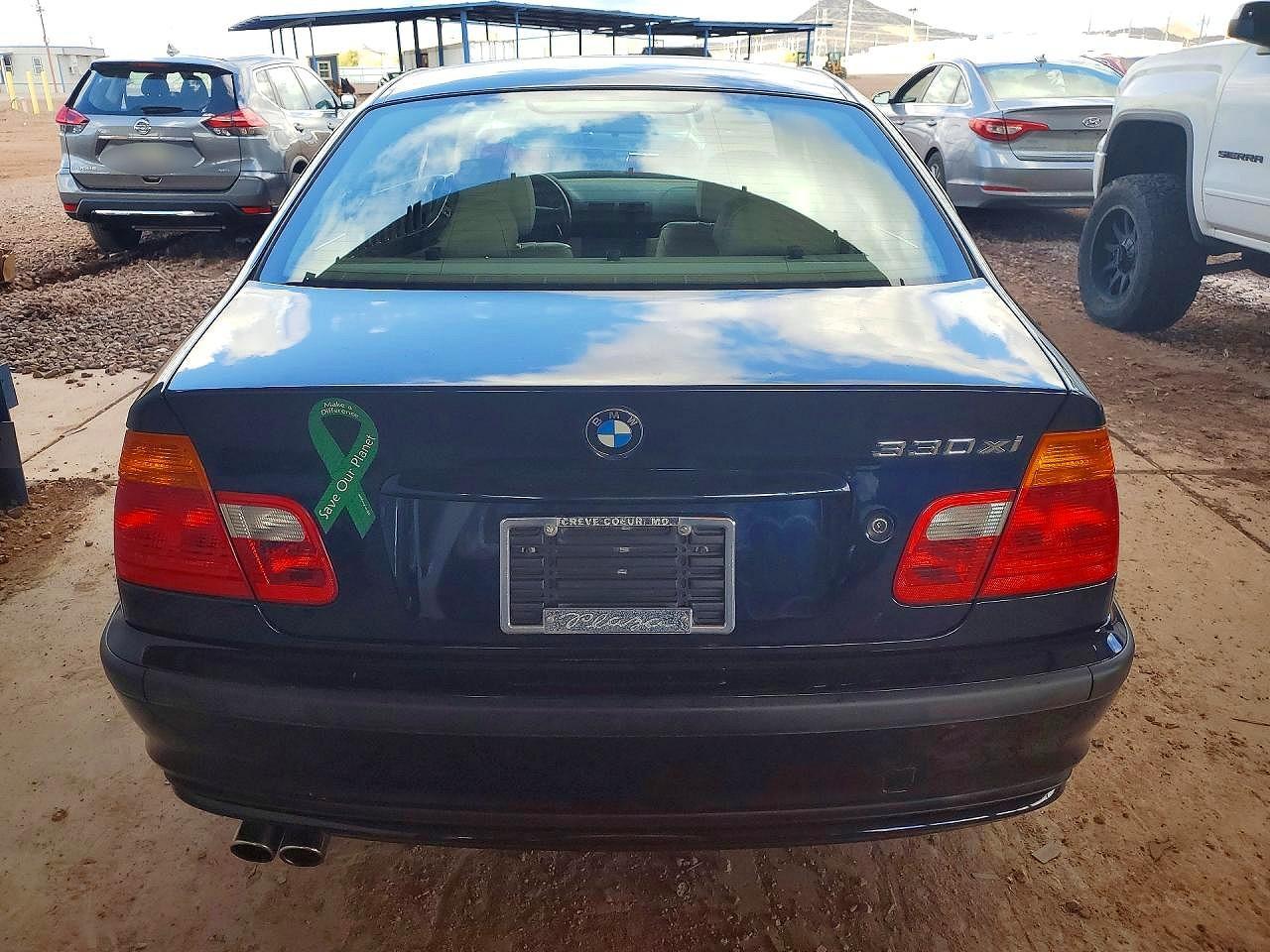 2001 BMW 330 I - Image 6