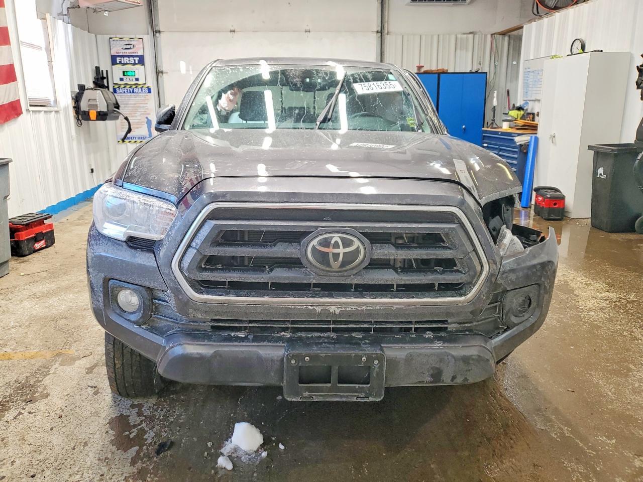 2023 Toyota Tacoma Double Cab - Фото 5