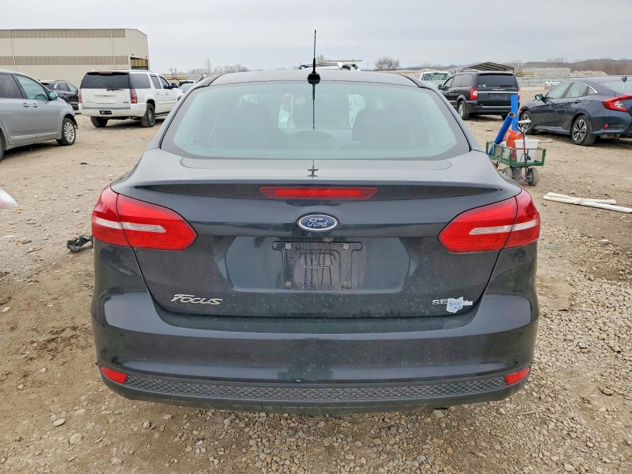 2017 Ford Focus Se - Image 6