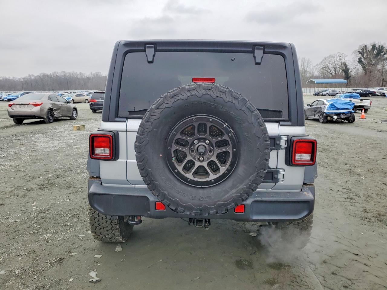 2023 Jeep Wrangler Sport - Фото 6