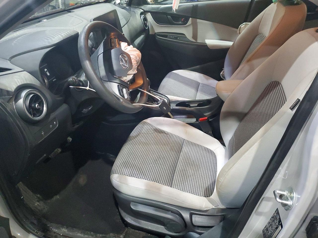 2022 Hyundai Kona Se - Фото 7