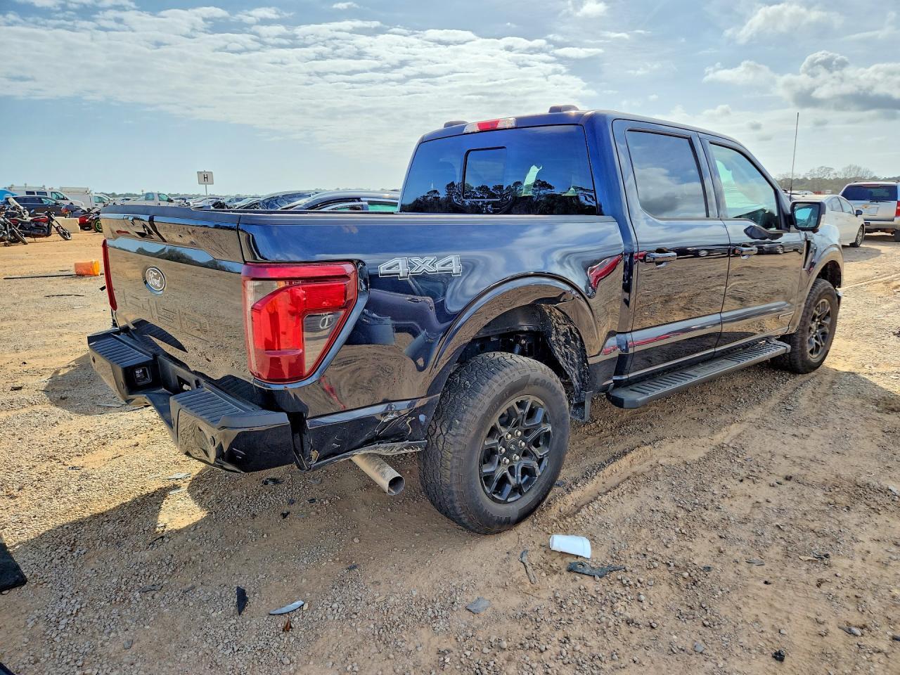 2025 Ford F150 Xlt - Image 3