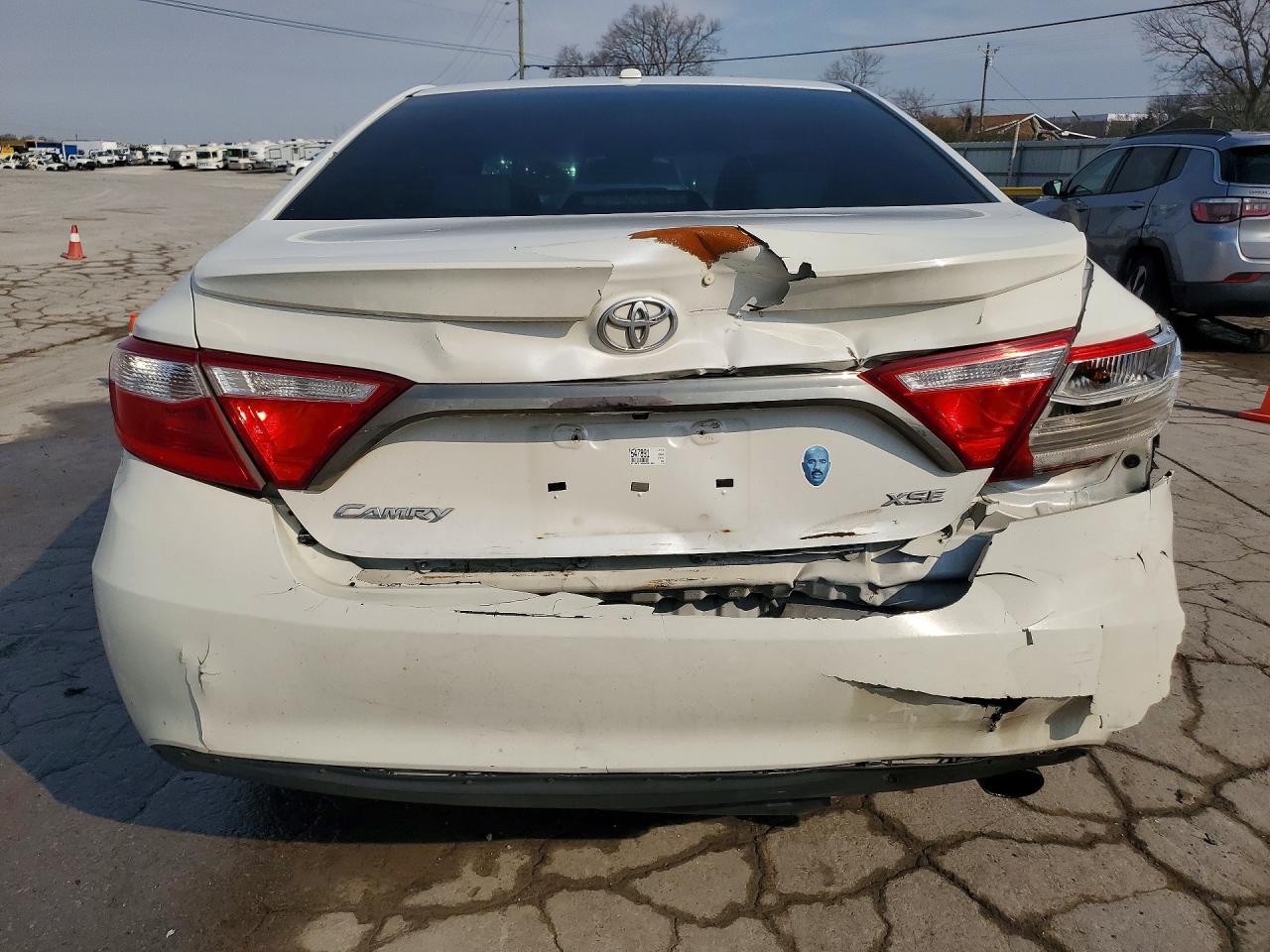 2016 Toyota Camry Xse - Фото 6