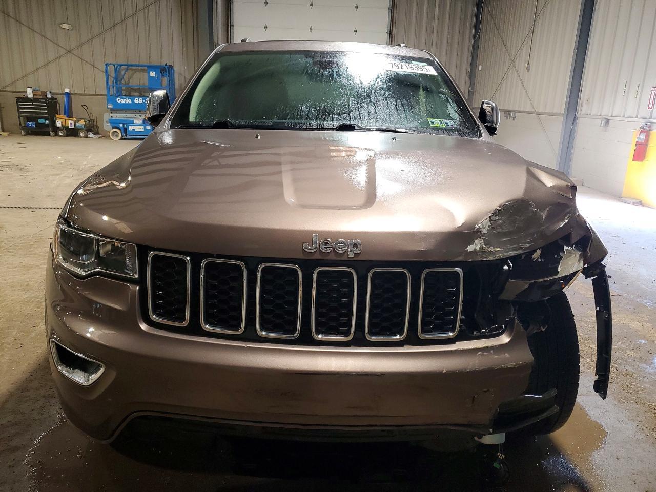 2017 Jeep Cherokee - Фото 5
