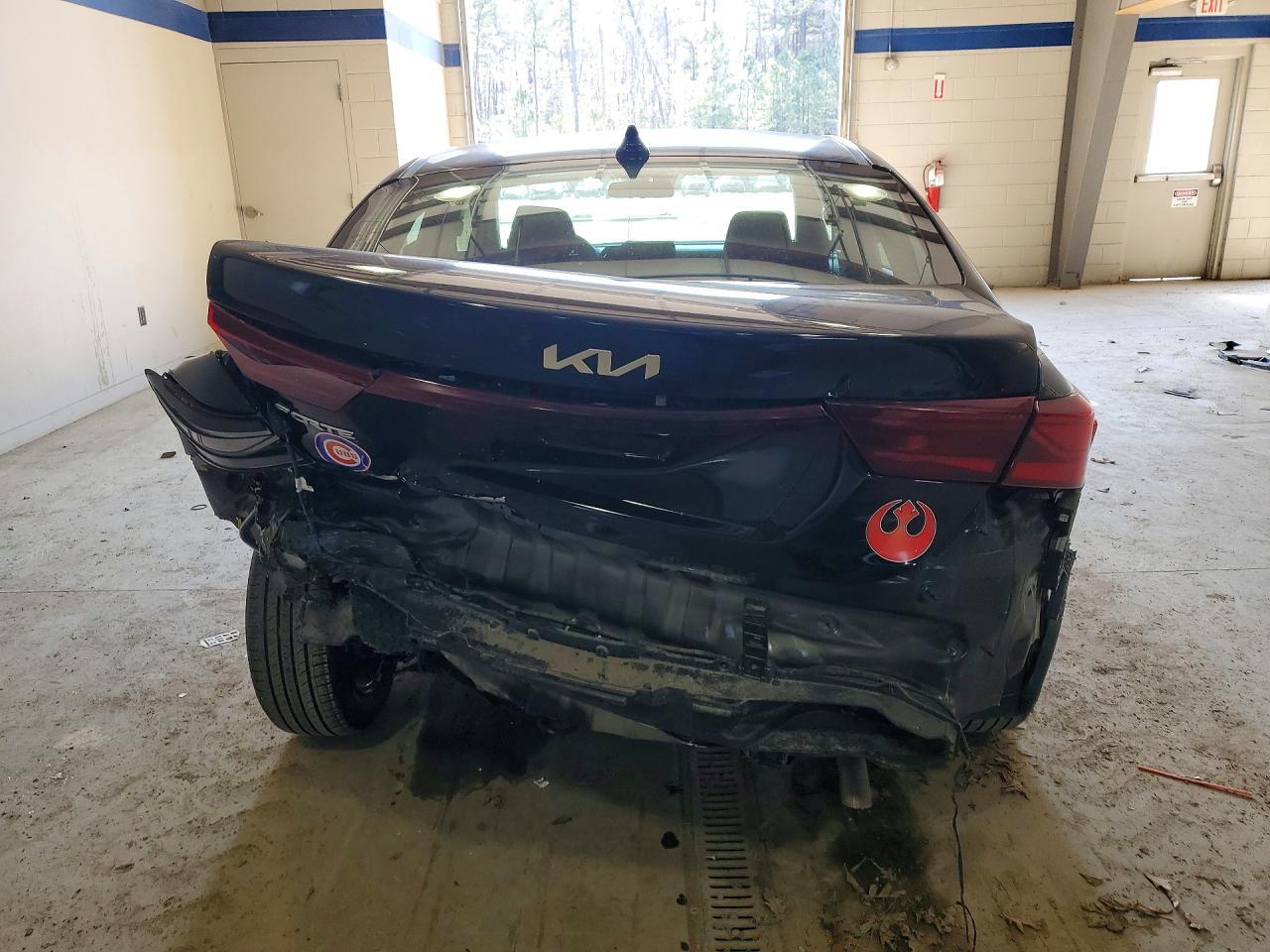 2024 Kia Forte Lx - Фото 6