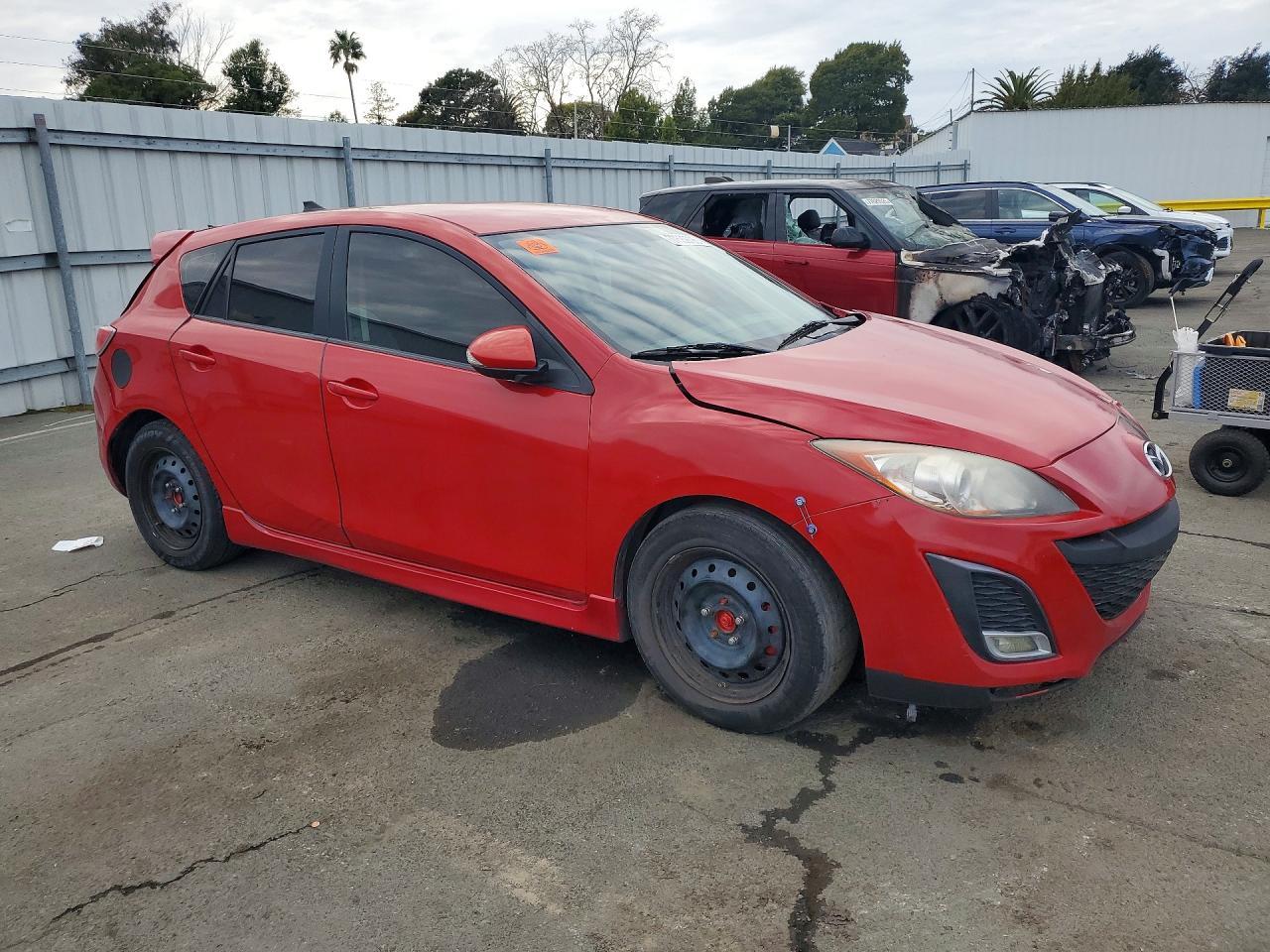 2010 Mazda 3 S - Image 4