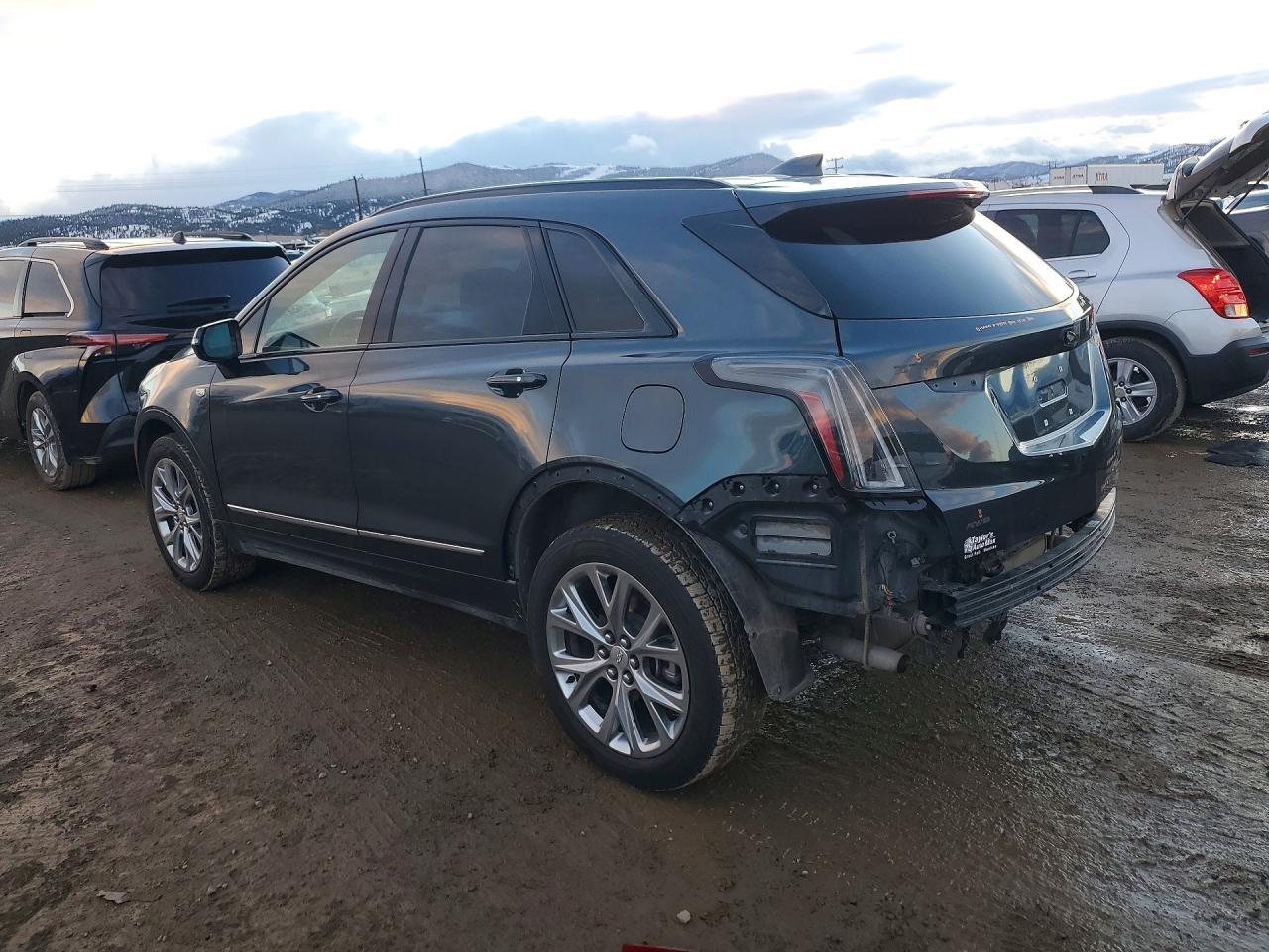 2021 Cadillac Xt5 Sport - Фото 2