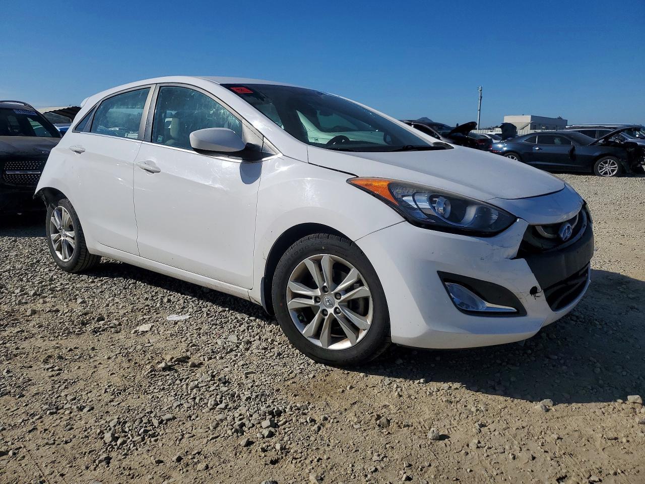 2013 Hyundai Elantra Gt - Image 4