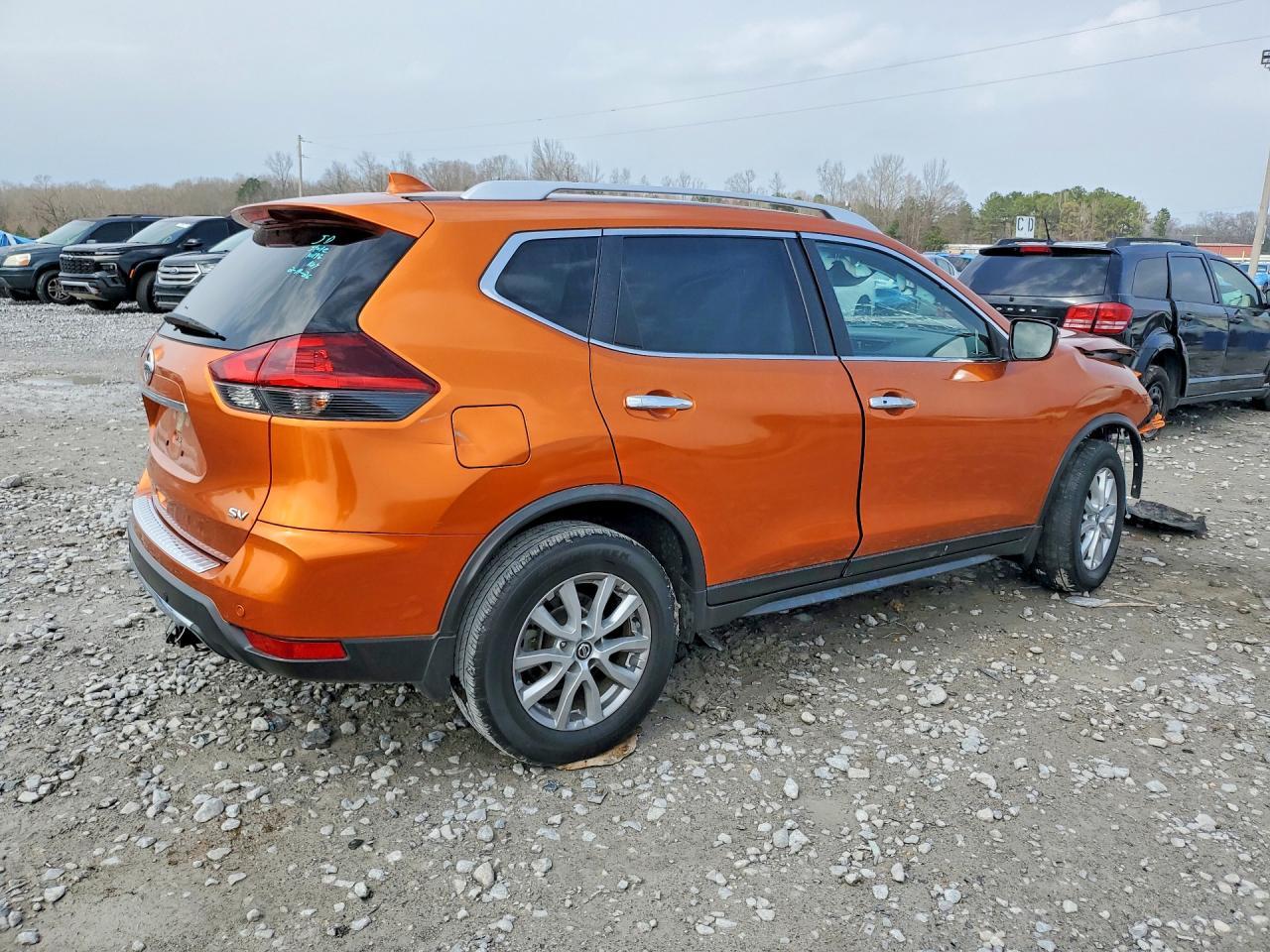 2019 Nissan Rogue Sv - Фото 3