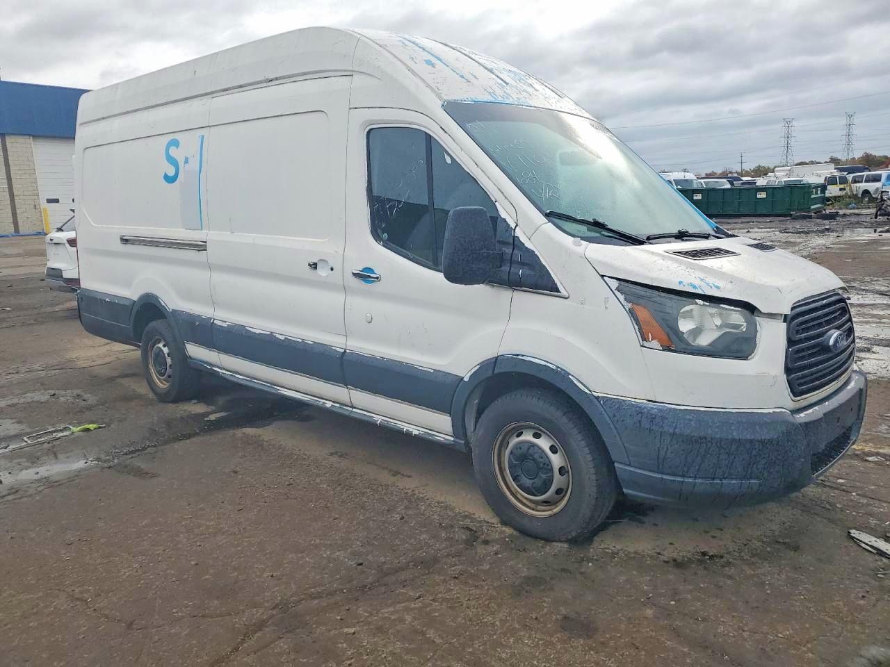 2015 Ford Transit T-350 - Фото 4