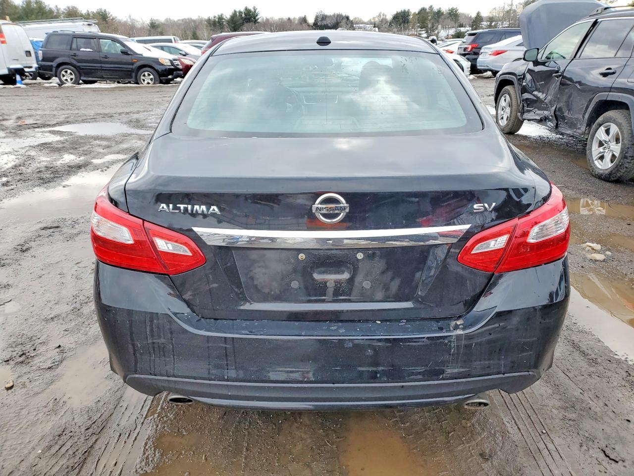 2017 Niss Altima - Фото 6