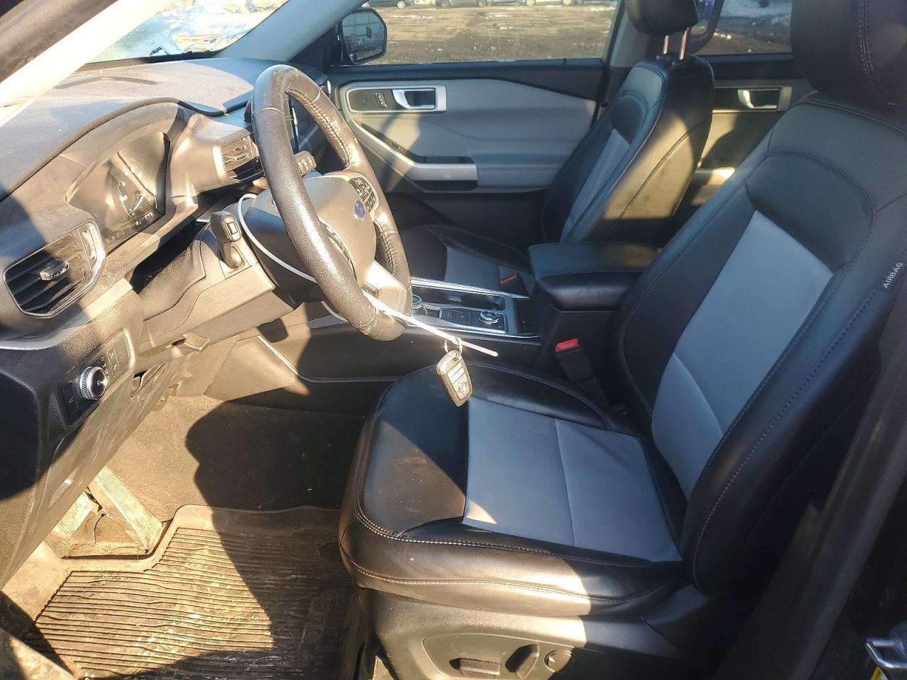 2022 Ford Explorer Xlt - Фото 7