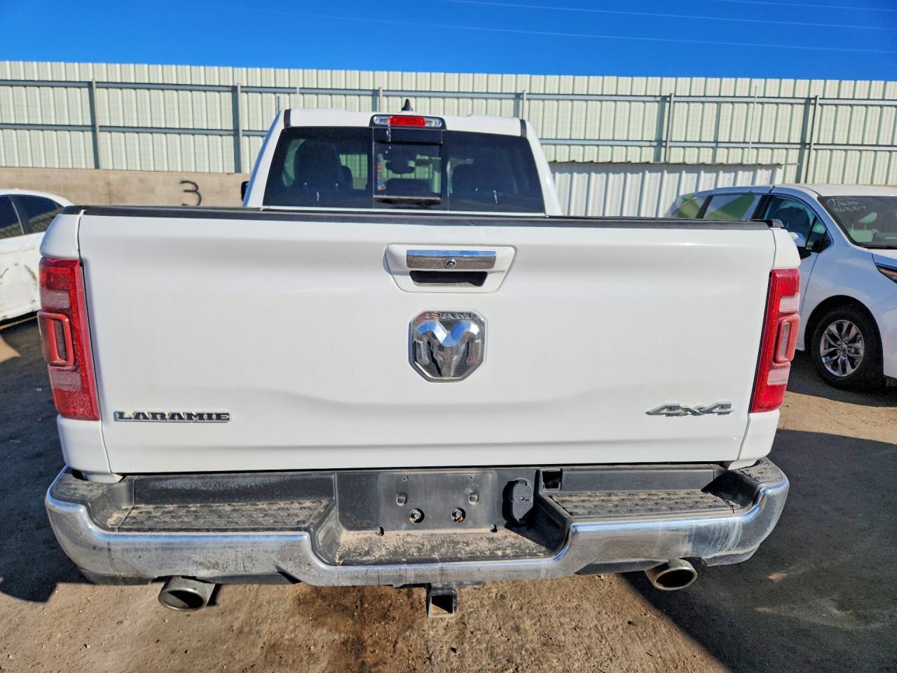 2020 Ram 1500 Laramie - Фото 6